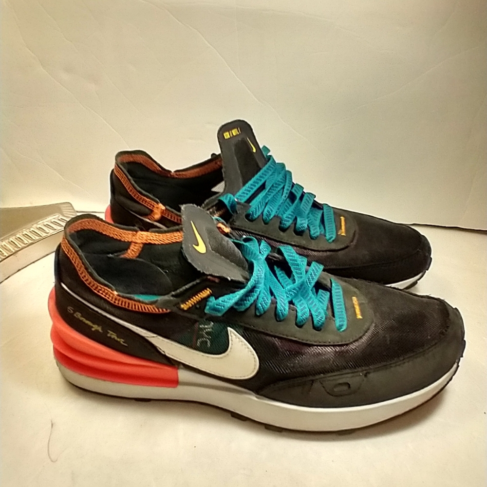Nike Waffle One 5 Borough Tour NYC Shoes Men's sz 8 - Picture 2 of 11